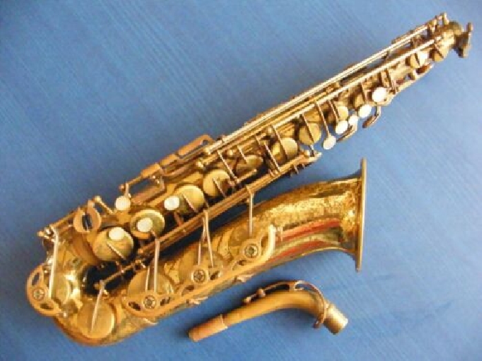 saxophone alto Selmer Mark 6 avec la grave
