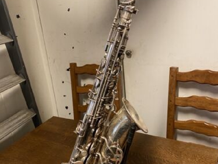 saxophone alto selmer balanced 1943