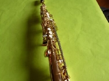 Saxophone soprano Advences état neuf, bocal courbe et bocal droit, en étui.